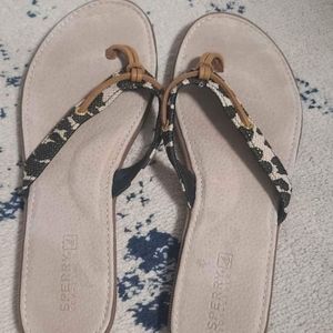 Sperry Size 7 Flip Flop